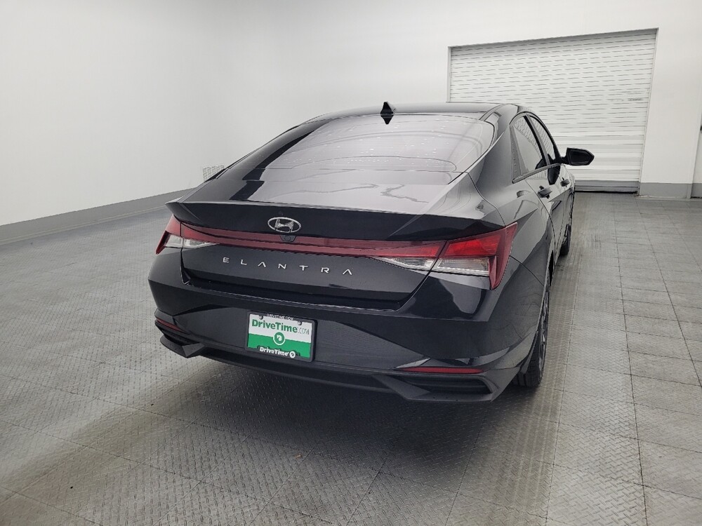 2023 Hyundai Elantra in Jacksonville, FL 32210 - 18102840 7