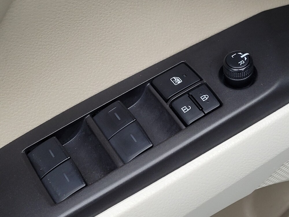 2024 Toyota Camry in Jacksonville, FL 32225 - 18102849 27