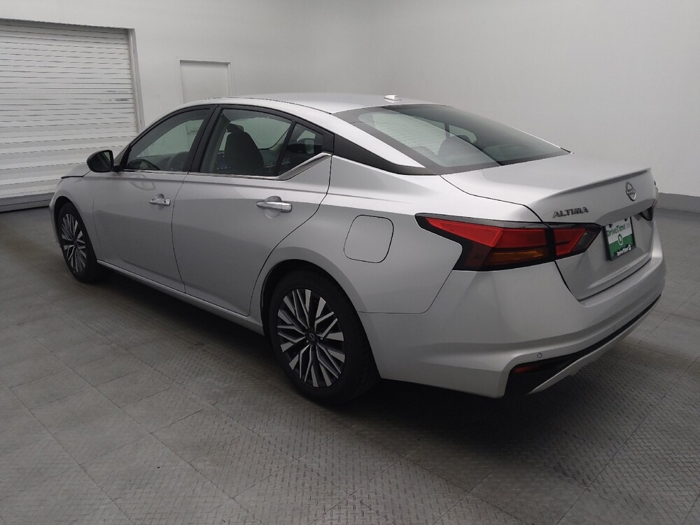 2024 Nissan Altima in Jacksonville, FL 32210 - 18102850 3
