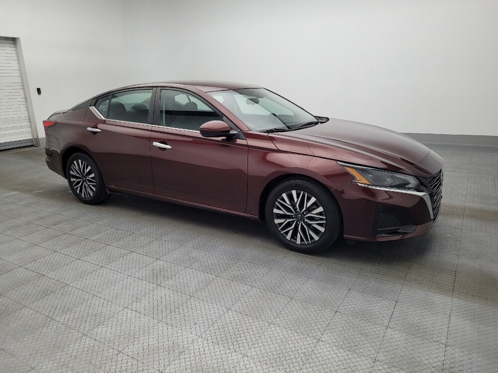 2023 Nissan Altima in Hialeah, FL 33014 - 18102856 11