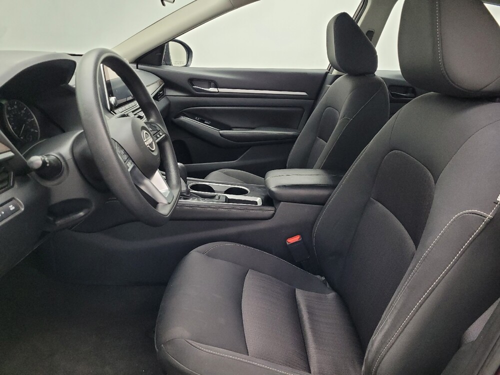 2023 Nissan Altima in Hialeah, FL 33014 - 18102856 17