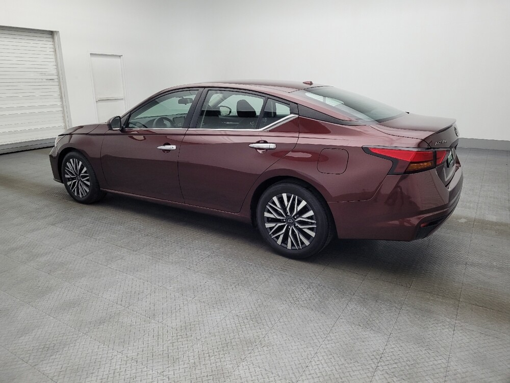 2023 Nissan Altima in Hialeah, FL 33014 - 18102856 3