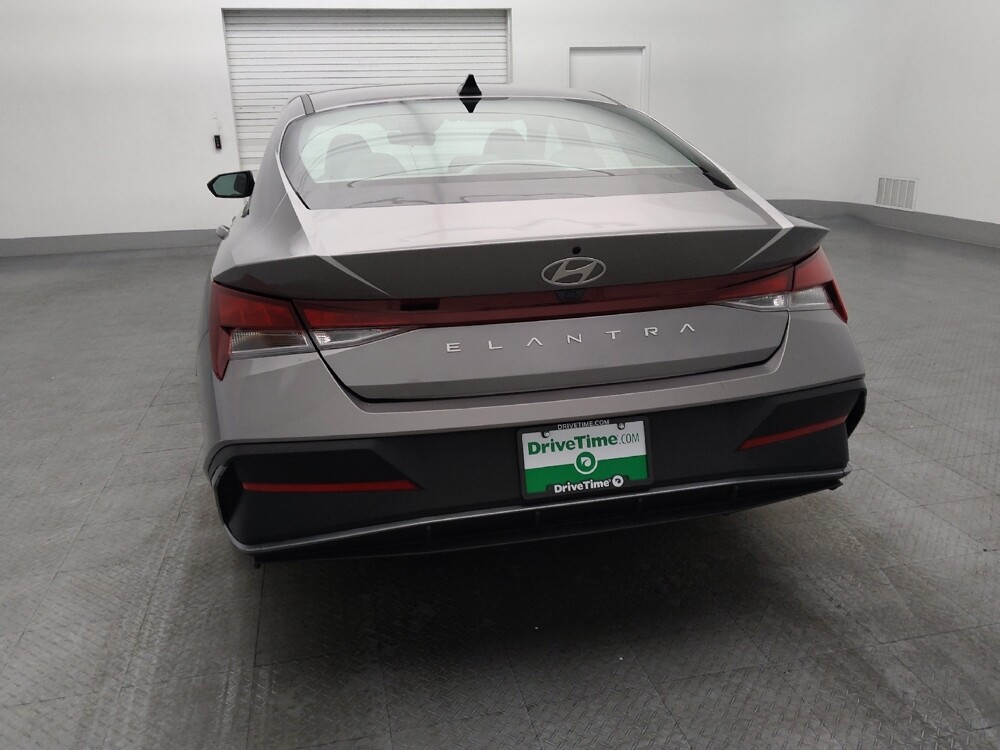 2024 Hyundai Elantra in Jacksonville, FL 32225 - 18102871 6