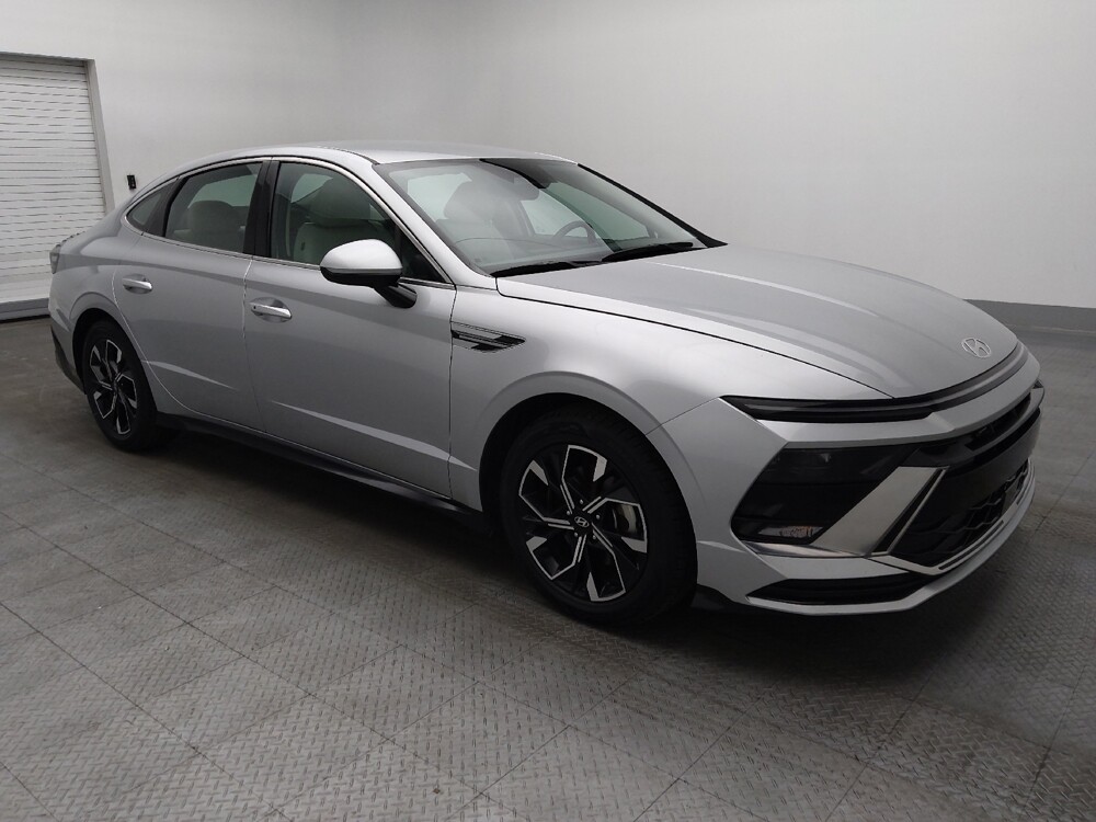 2024 Hyundai Sonata in Lauderdale Lakes, FL 33313 - 18102876 11