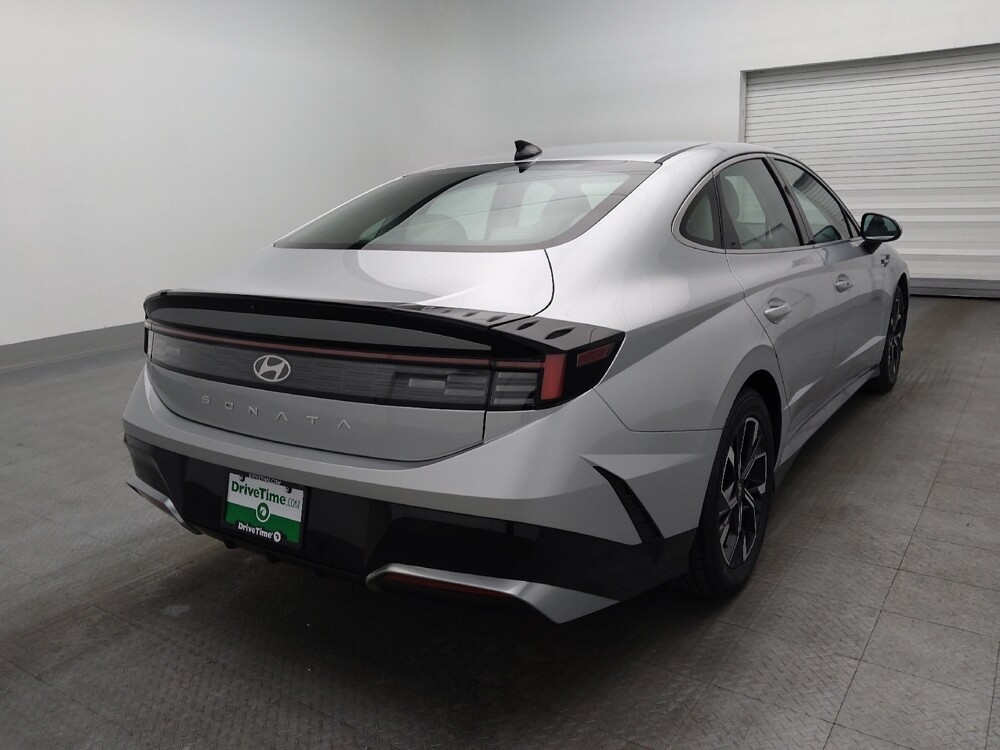 2024 Hyundai Sonata in Lauderdale Lakes, FL 33313 - 18102876 9