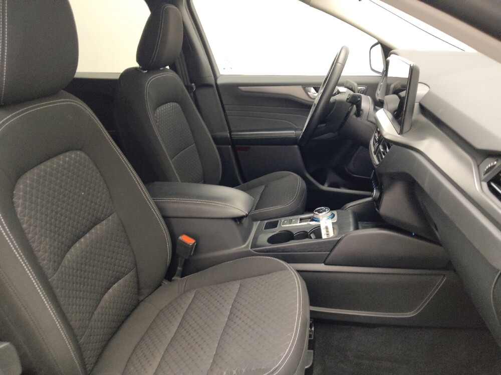 2023 Ford Escape in Kissimmee, FL 34744 - 18102877 21