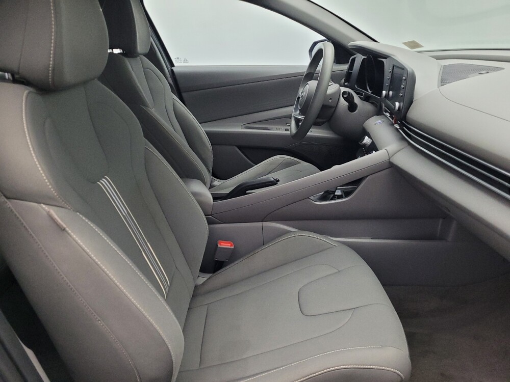 2023 Hyundai Elantra in Hialeah, FL 33014 - 18102879 21