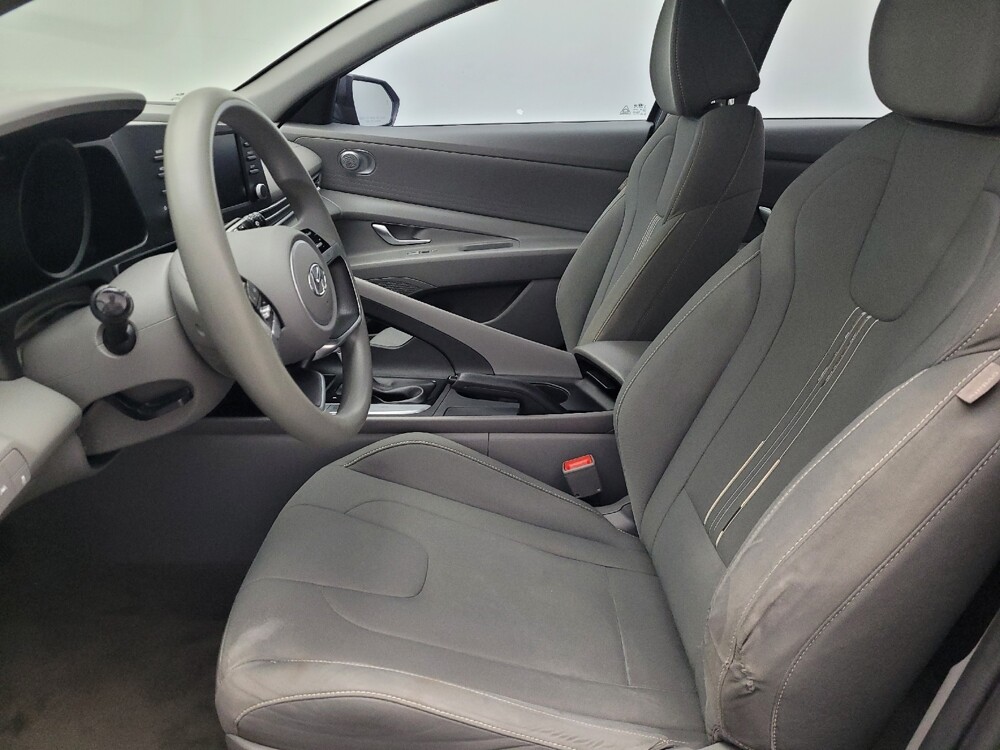 2023 Hyundai Elantra in Hialeah, FL 33014 - 18102879 17