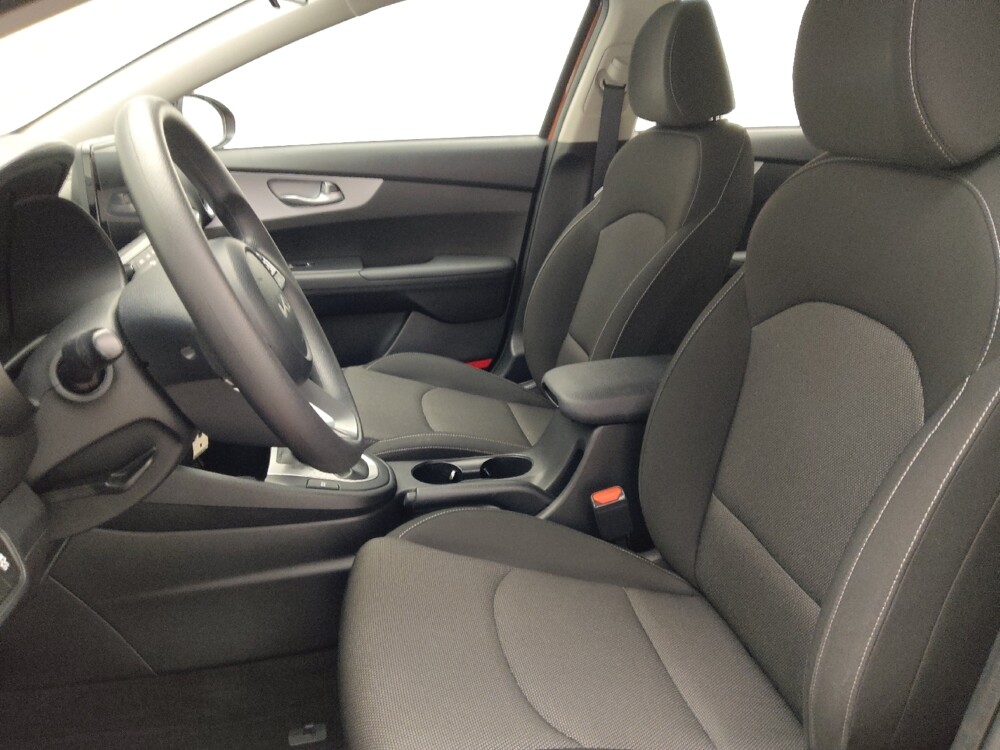 2023 Kia Forte in Gainesville, FL 32609 - 18102880 17