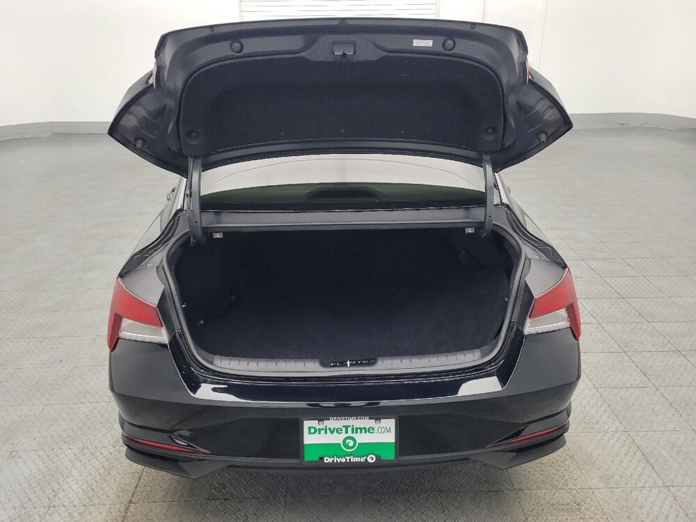 2023 Hyundai Elantra in Hialeah, FL 33014 - 18102892 29