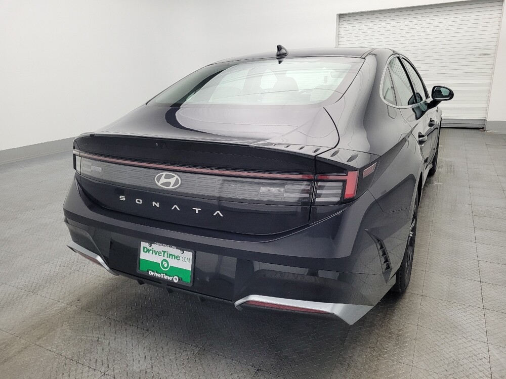 2024 Hyundai Sonata in West Palm Beach, FL 33409 - 18102894 7