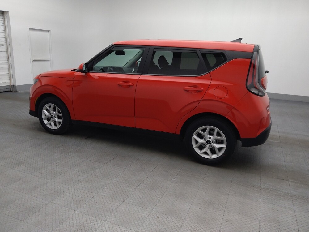 2023 Kia Soul in Orlando, FL 32808 - 18102895 3