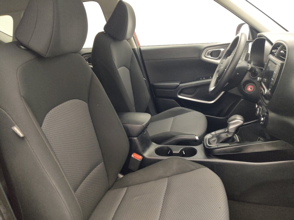 2023 Kia Soul in Orlando, FL 32808 - 18102895 21