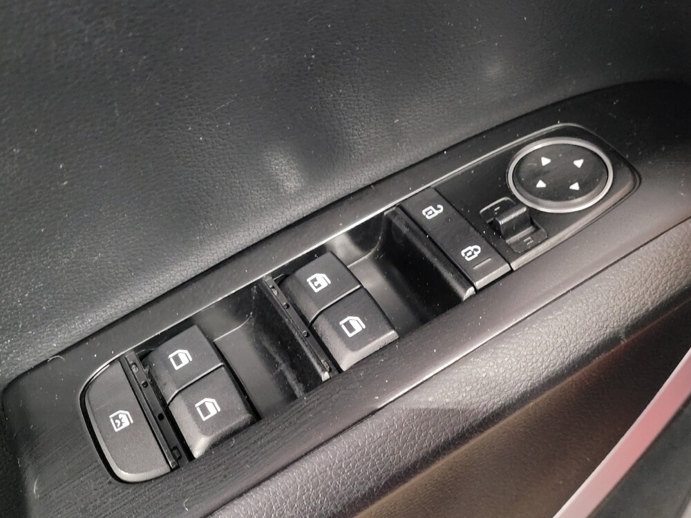 2023 Kia Soul in Orlando, FL 32808 - 18102895 27