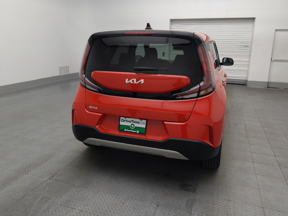 2023 Kia Soul in Orlando, FL 32808 - 18102895 7