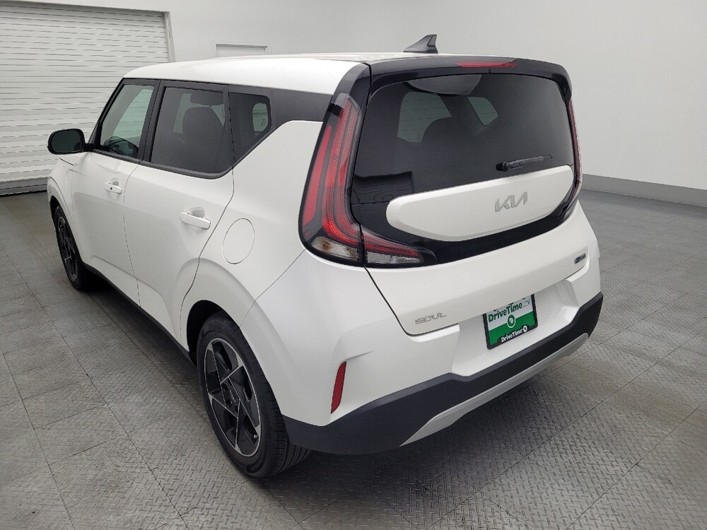 2023 Kia Soul in West Palm Beach, FL 33409 - 18102897 5