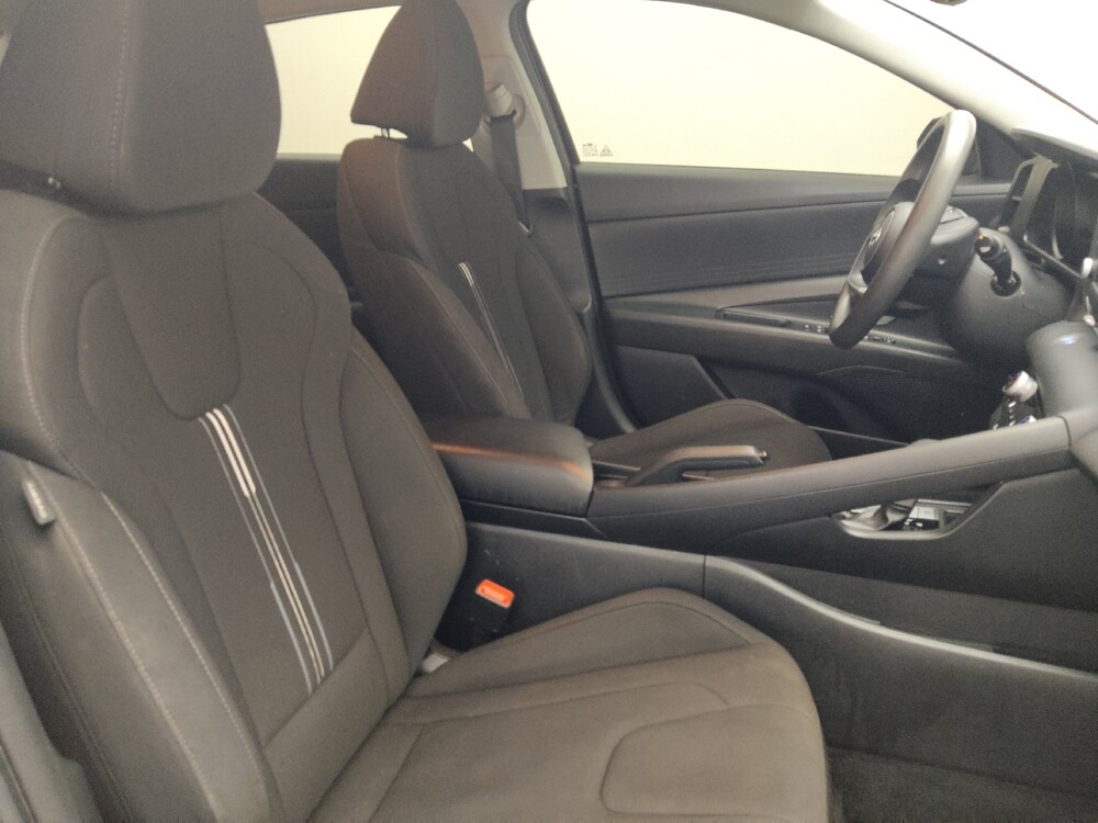 2023 Hyundai Elantra in Gainesville, FL 32609 - 18102903 21