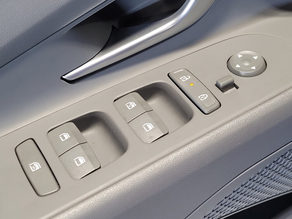 2024 Hyundai Elantra in Pensacola, FL 32505 - 18102904 27