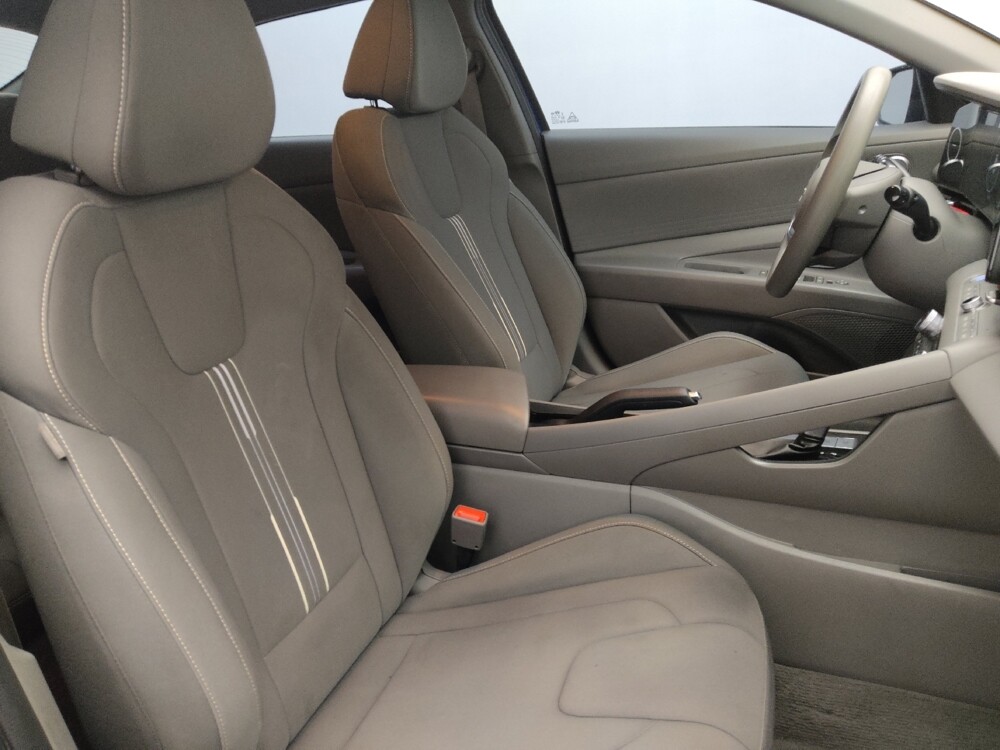 2024 Hyundai Elantra in Pensacola, FL 32505 - 18102904 21