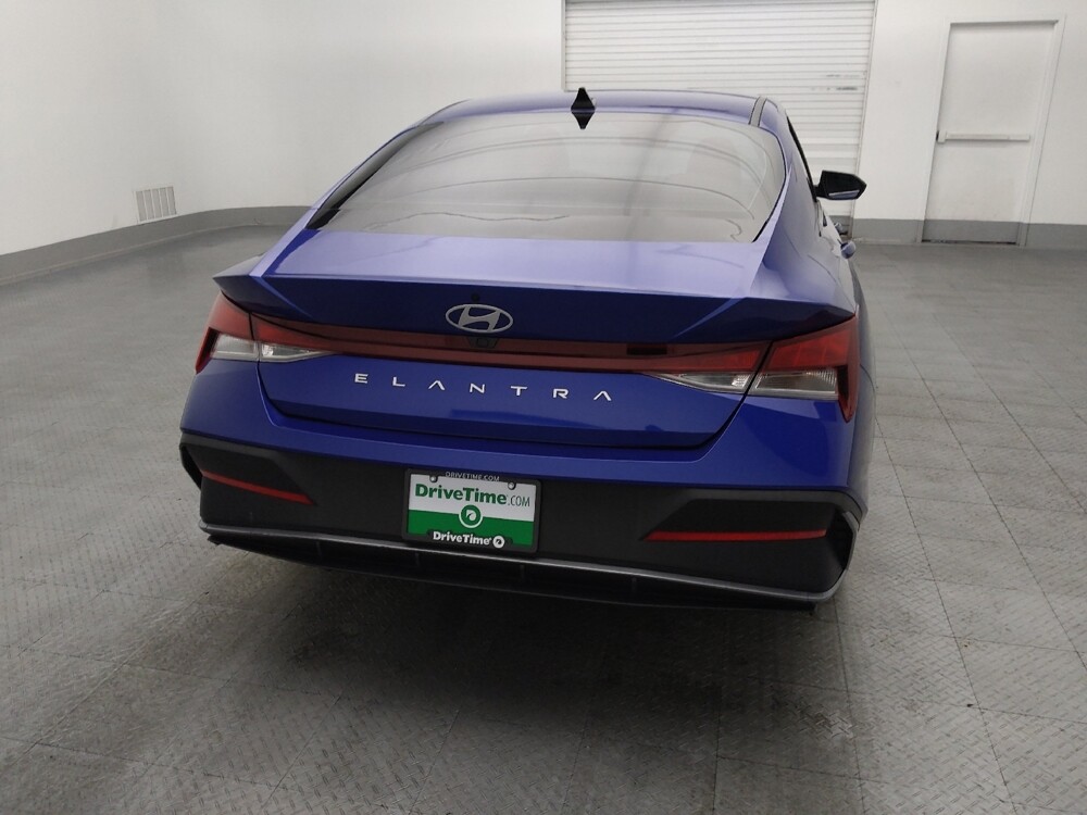 2024 Hyundai Elantra in Pensacola, FL 32505 - 18102904 7