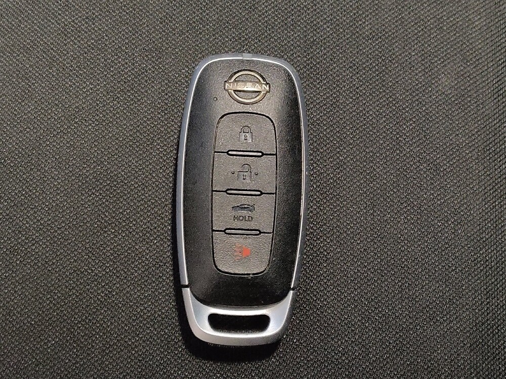 2024 Nissan Versa in Pensacola, FL 32505 - 18102913 32