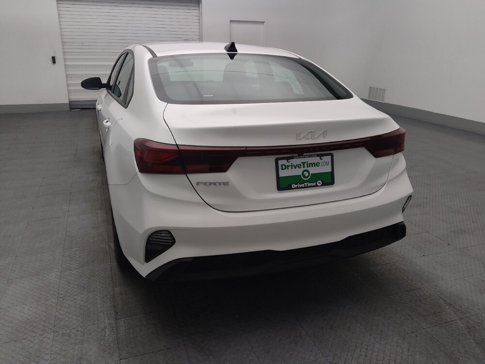 2023 Kia Forte in Jacksonville, FL 32210 - 18102915 6