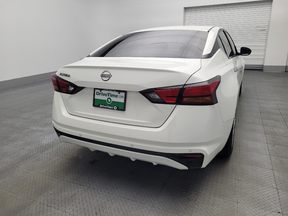 2024 Nissan Altima in Miami, FL 33157 - 18102916 7