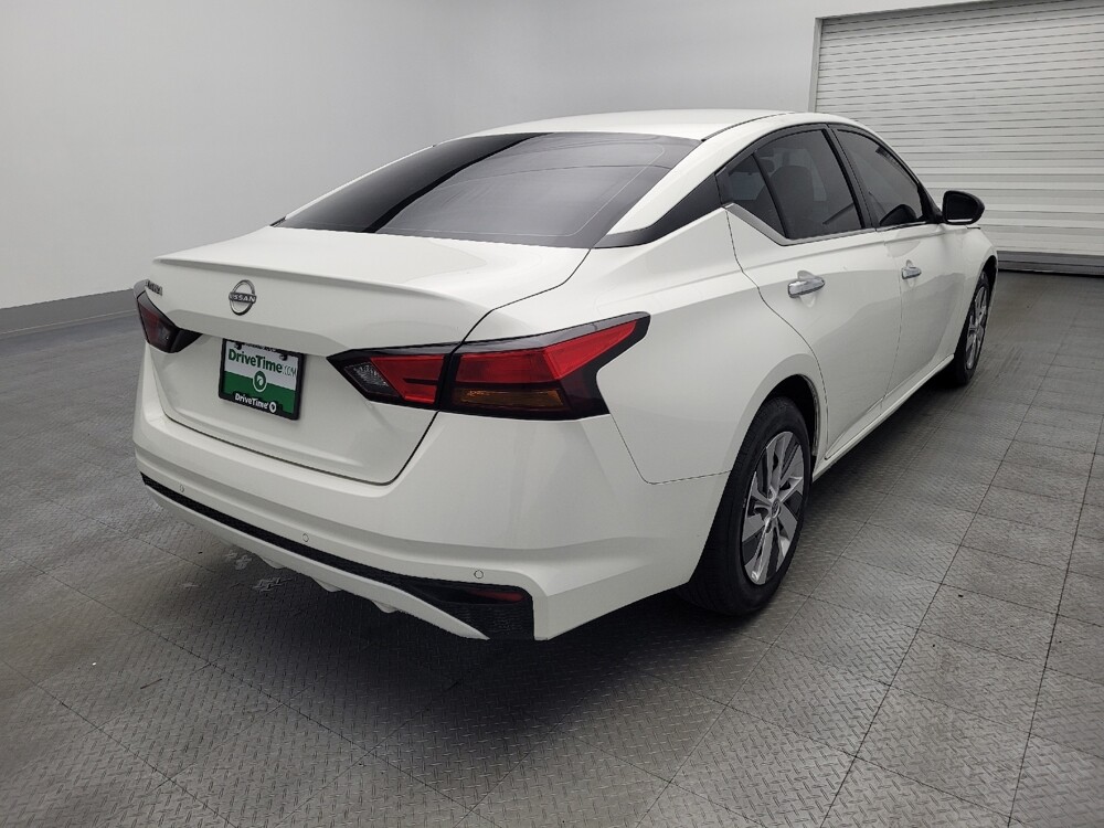 2024 Nissan Altima in Miami, FL 33157 - 18102916 9