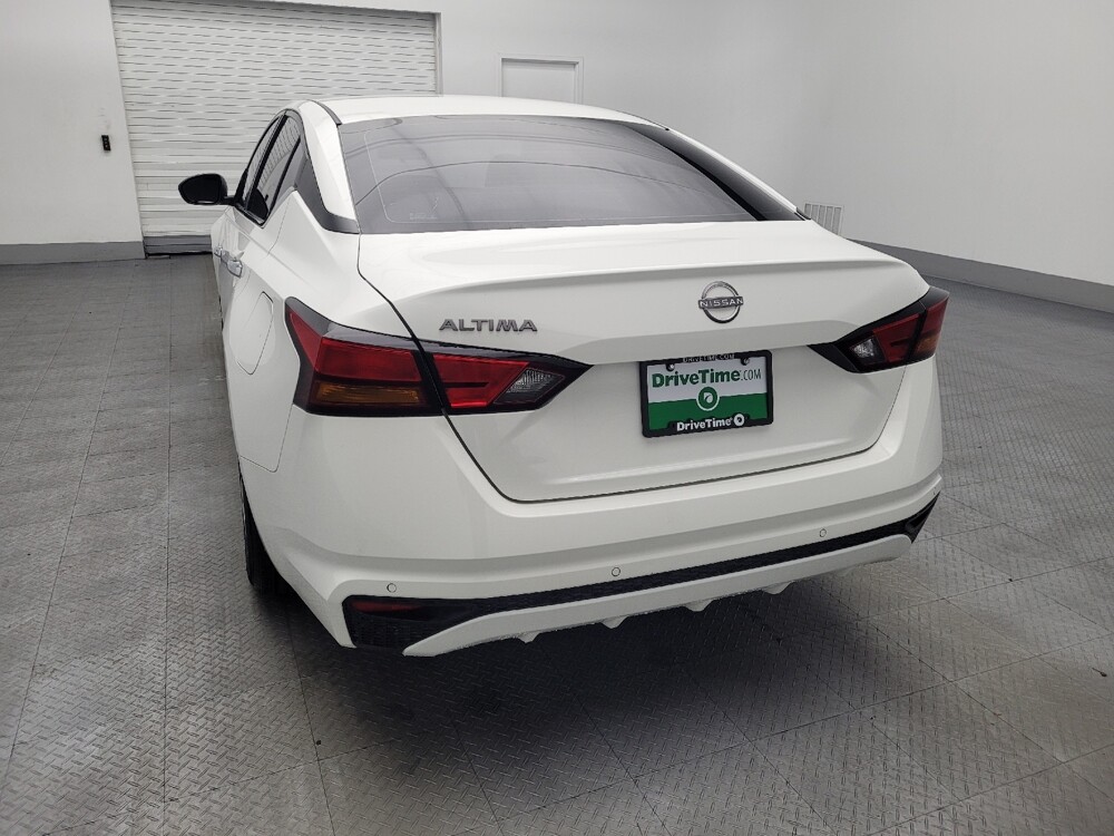 2024 Nissan Altima in Miami, FL 33157 - 18102916 6