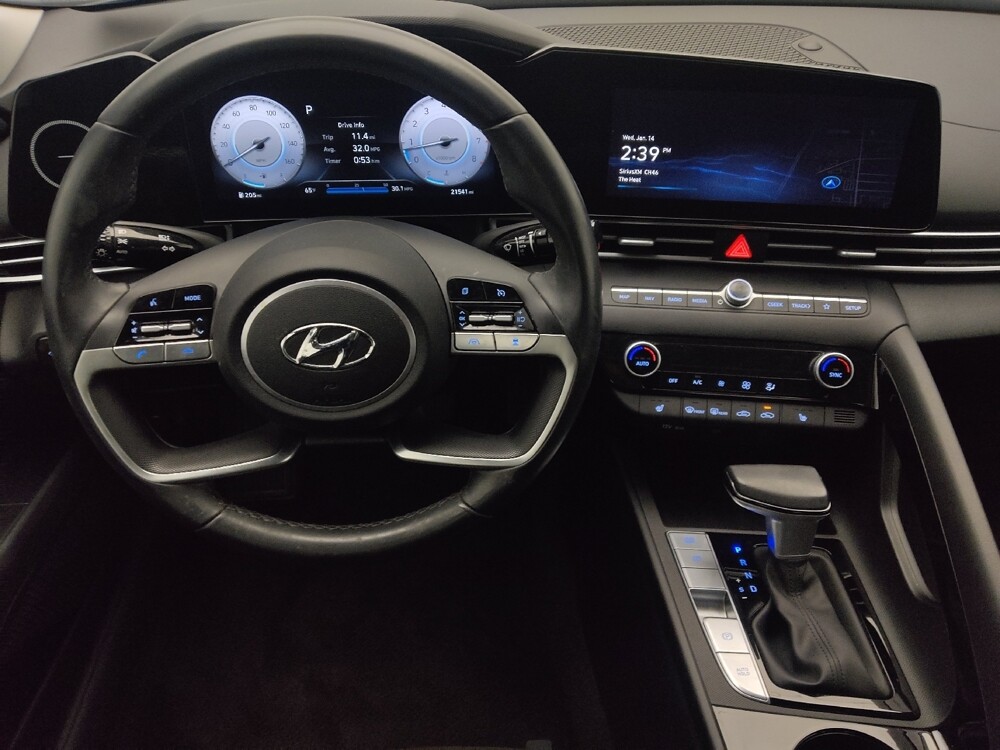 2023 Hyundai Elantra in Miami, FL 33157 - 18102918 22