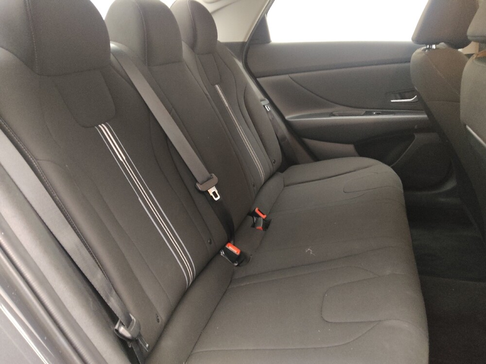 2023 Hyundai Elantra in Miami, FL 33157 - 18102918 19