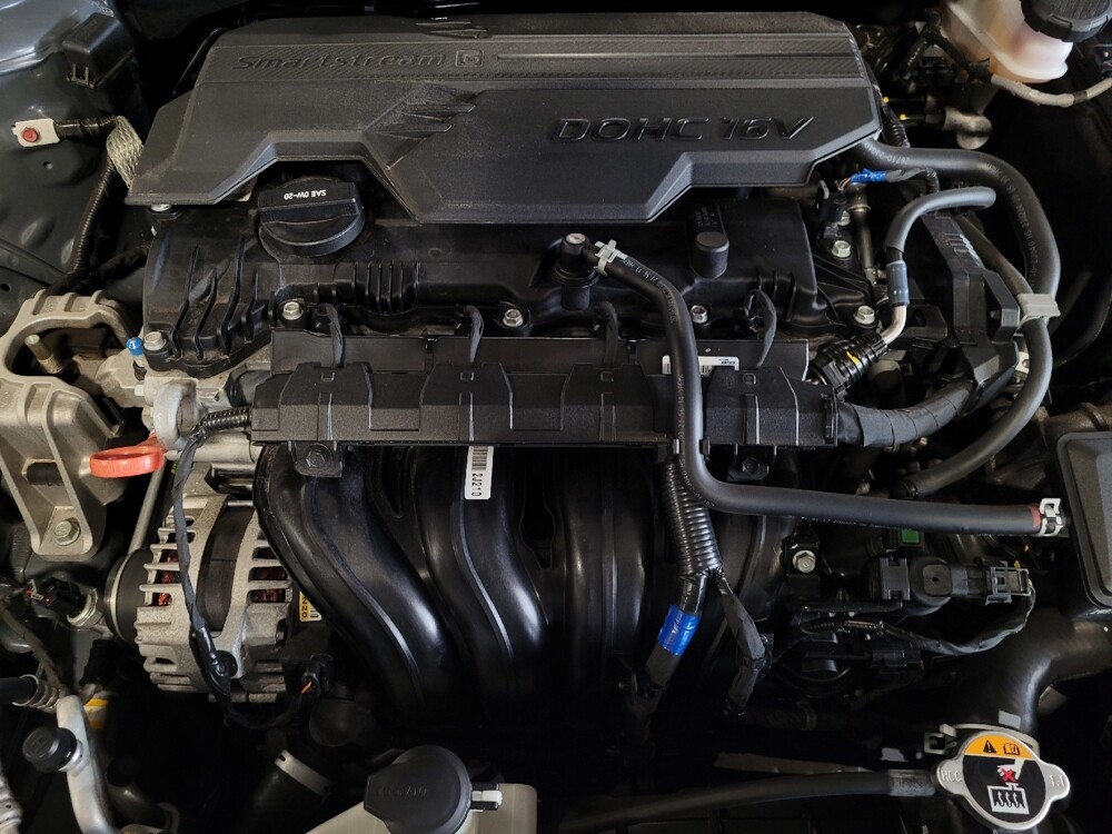 2023 Hyundai Elantra in Miami, FL 33157 - 18102918 30