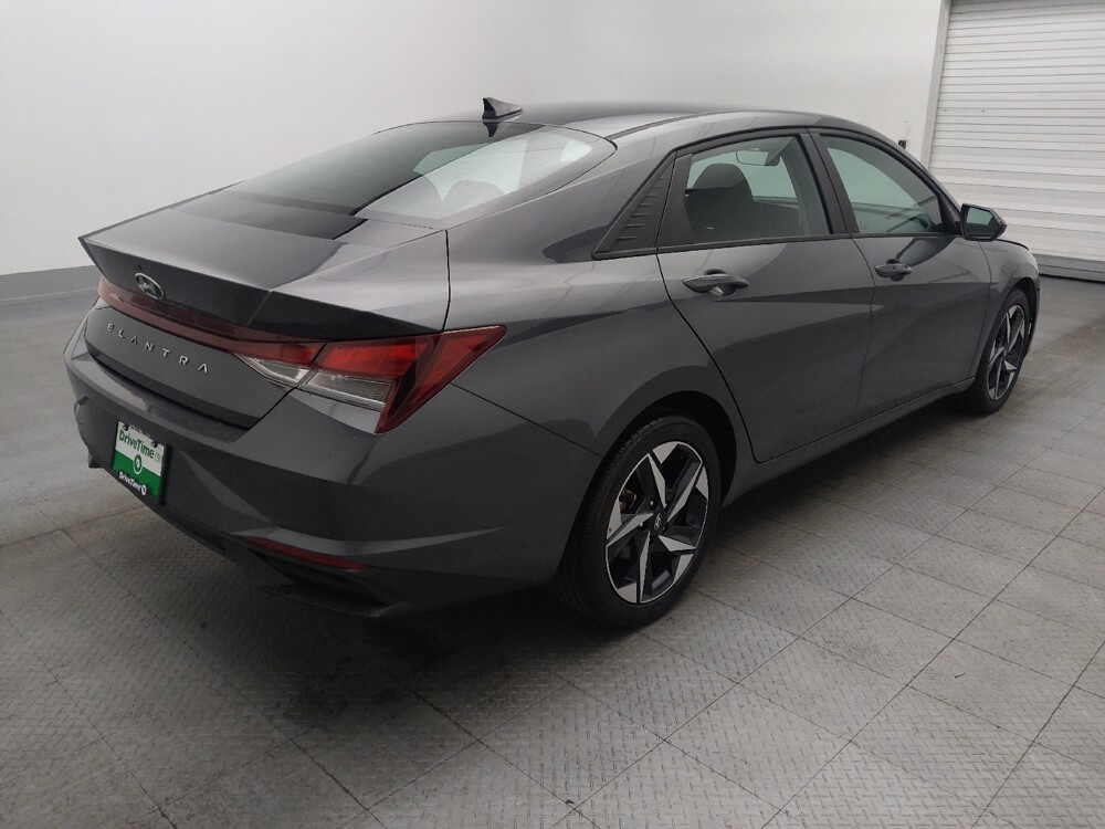 2023 Hyundai Elantra in Miami, FL 33157 - 18102918 9