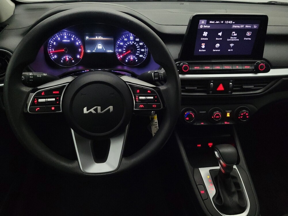 2024 Kia Forte in Hialeah, FL 33014 - 18102920 22