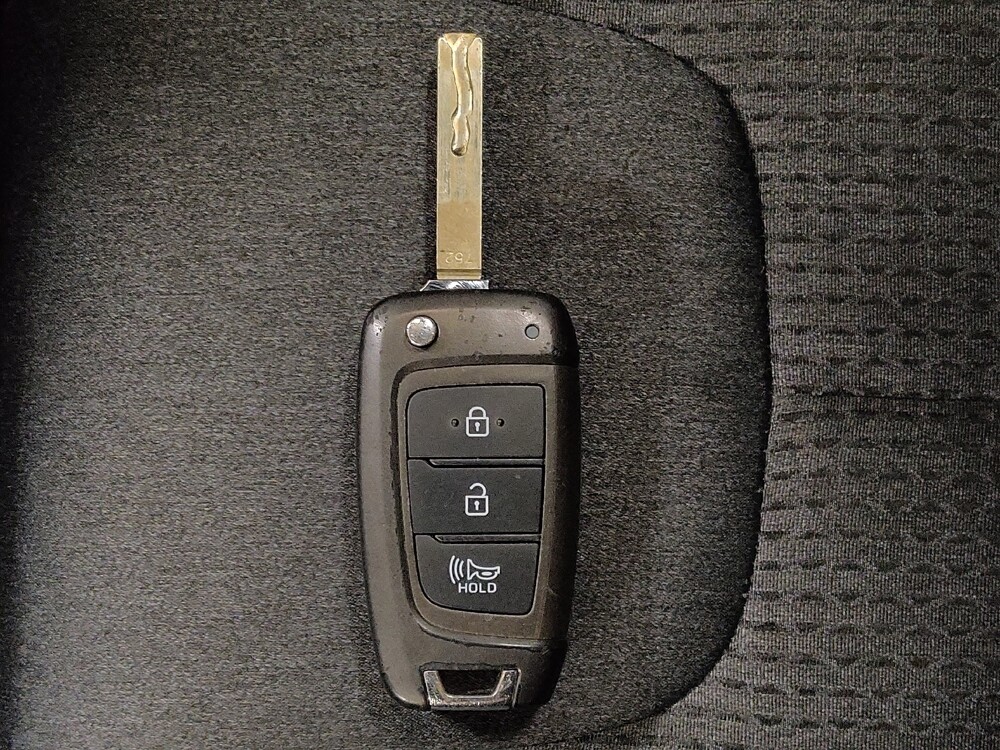 2023 Hyundai Santa Fe in Kissimmee, FL 34744 - 18102927 32