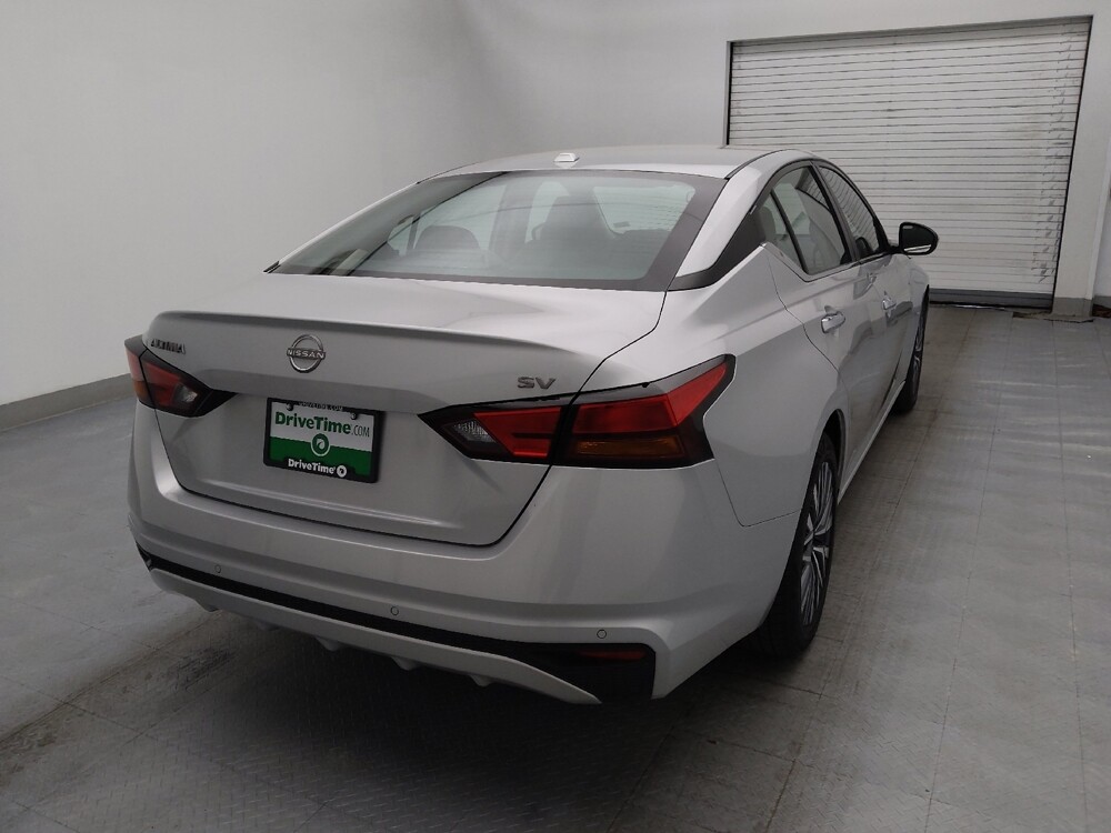 2023 Nissan Altima in Raleigh, NC 27604 - 18102935 7