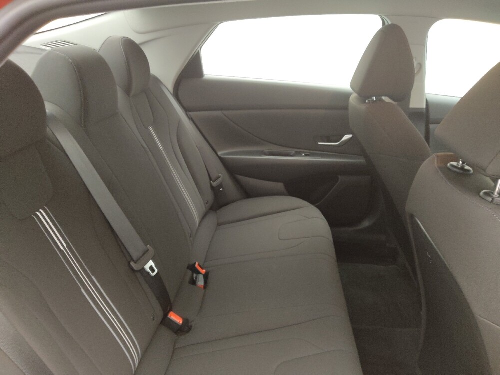 2024 Hyundai Elantra in Charlotte, NC 28273 - 18102939 19