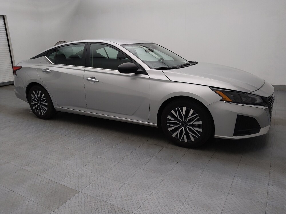 2024 Nissan Altima in Charlotte, NC 28213 - 18102951 11