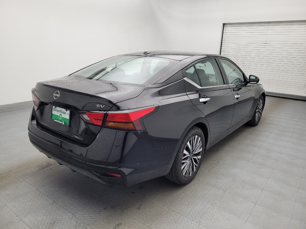 2023 Nissan Altima in Raleigh, NC 27604 - 18102958 9