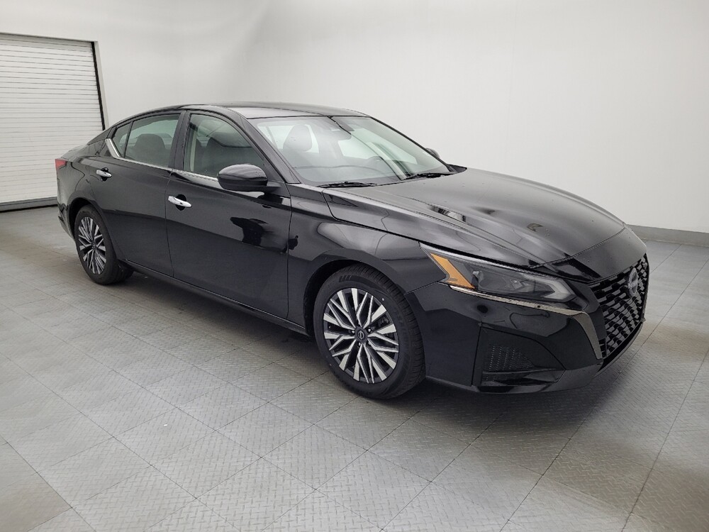 2023 Nissan Altima in Raleigh, NC 27604 - 18102958 11