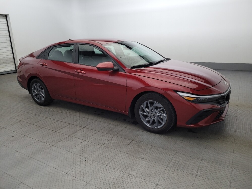 2024 Hyundai Elantra in Plymouth Meeting, PA 19462 - 18102970 11