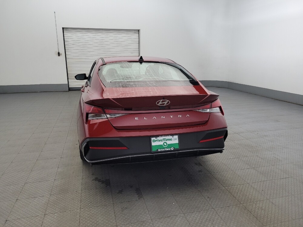2024 Hyundai Elantra in Plymouth Meeting, PA 19462 - 18102970 6