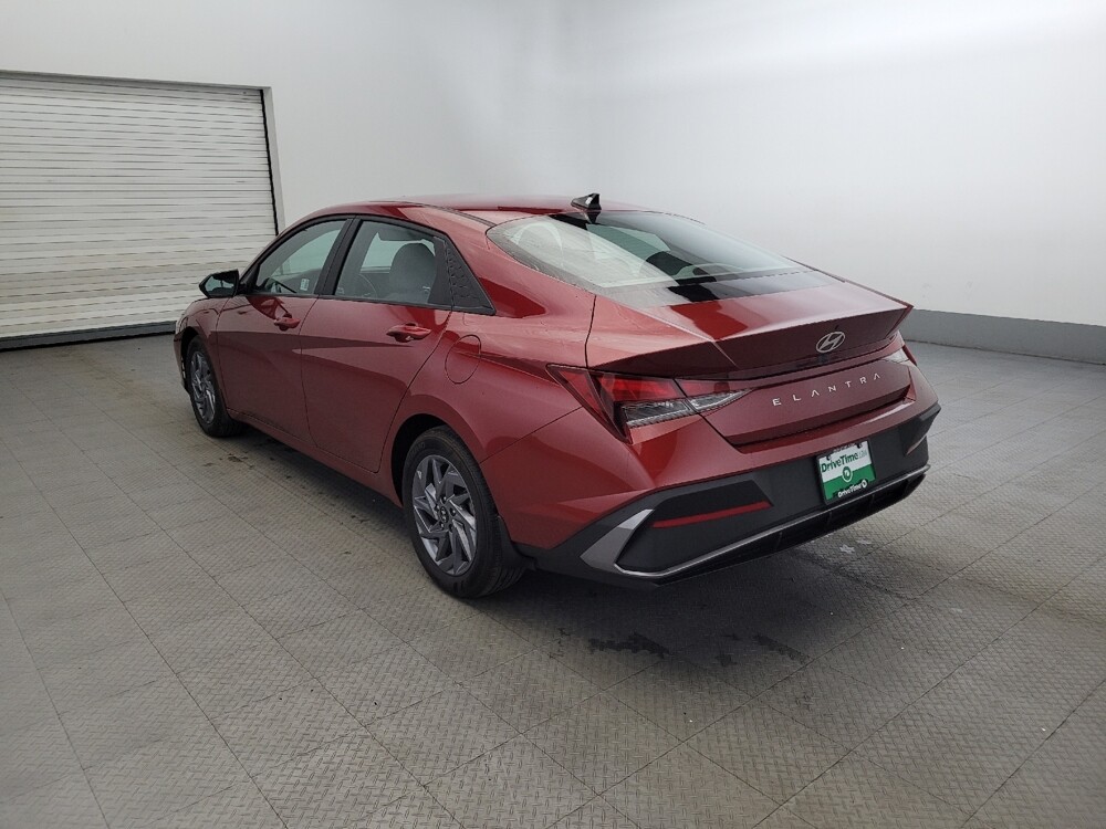 2024 Hyundai Elantra in Plymouth Meeting, PA 19462 - 18102970 5