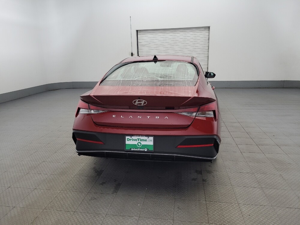 2024 Hyundai Elantra in Plymouth Meeting, PA 19462 - 18102970 7