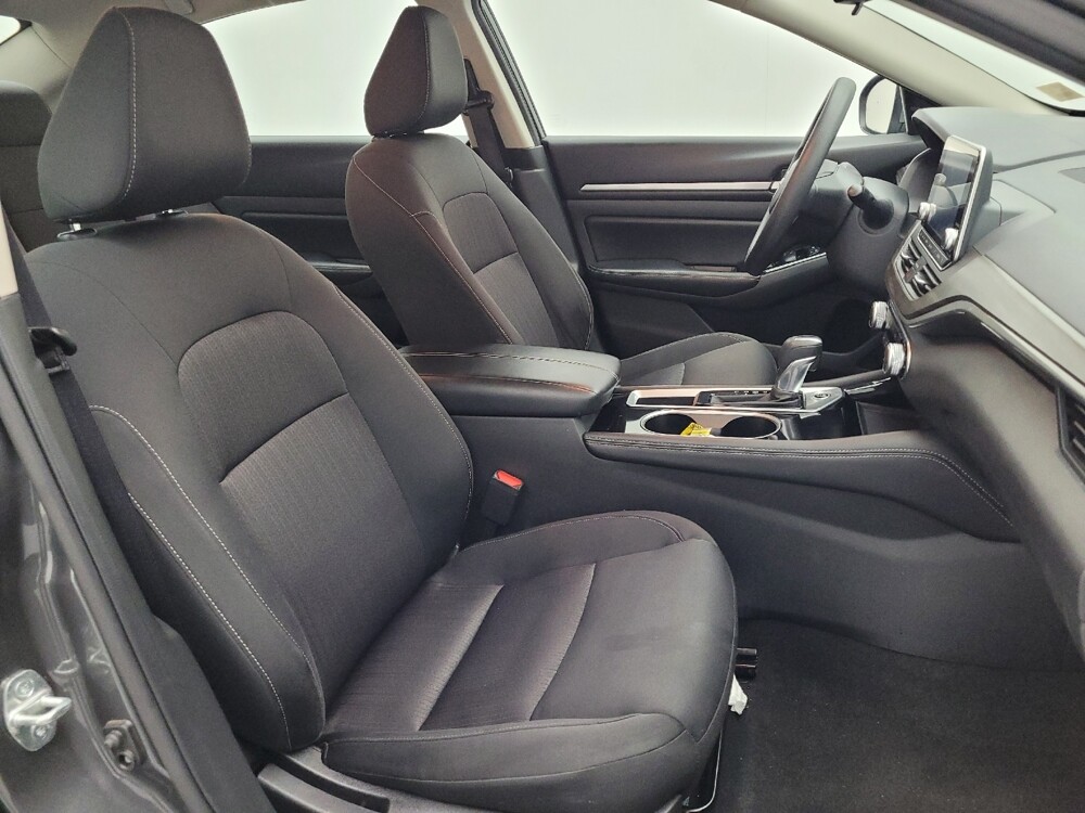 2023 Nissan Altima in Charlotte, NC 28273 - 18102999 21