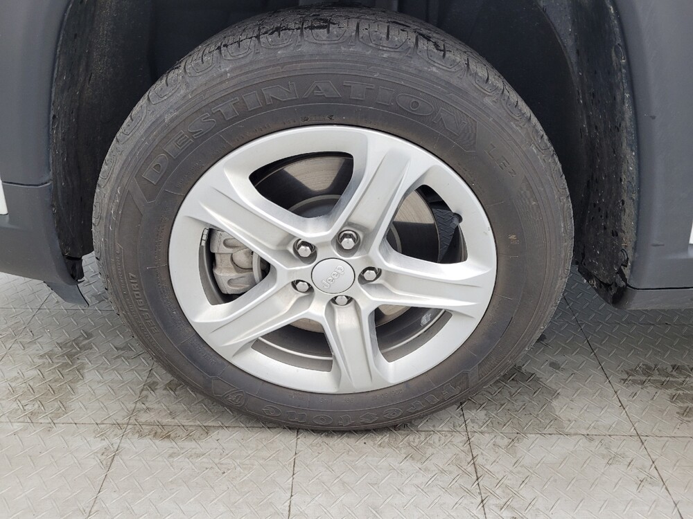 2024 Jeep Compass in Greenville, NC 27834 - 18103017 31