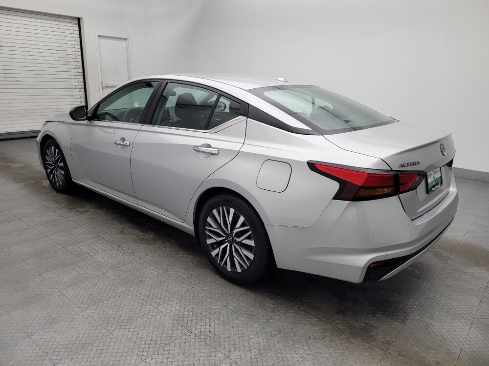 2024 Nissan Altima in Raleigh, NC 27604 - 18103023 3