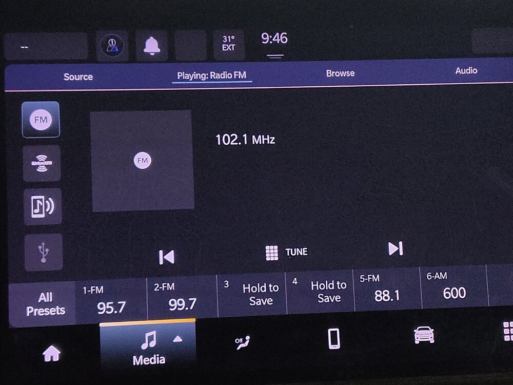 2024 Jeep Compass in Wilmington, NC 28405 - 18103026 25