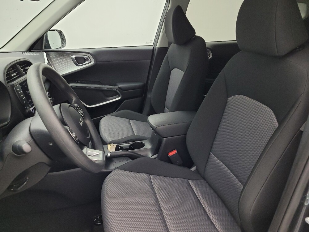 2024 Kia Soul in Gastonia, NC 28056 - 18103032 17