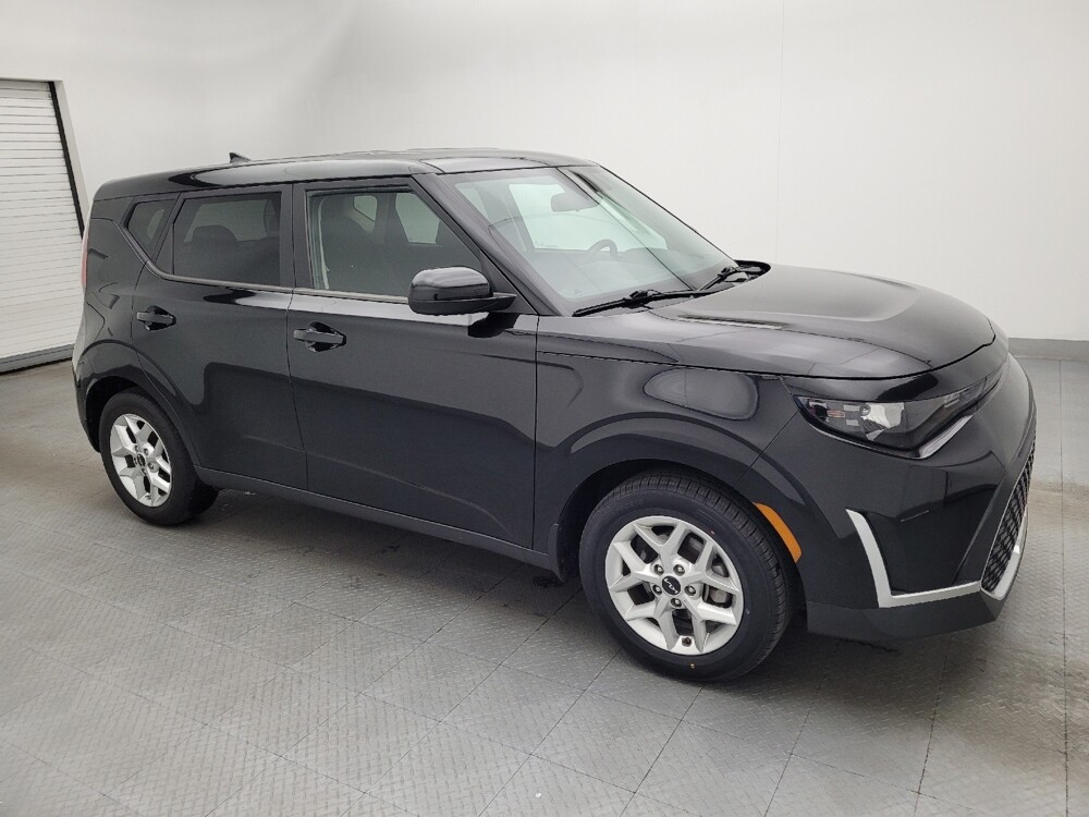 2023 Kia Soul in Wilmington, NC 28405 - 18103050 11